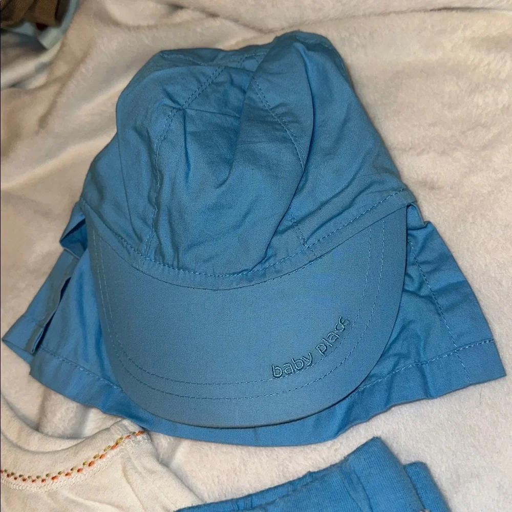 CHILDREN’S PLACE BEACH PANTS & HAT & BODYSUIT SET EUC 6-9 MONTHS - Picture 3 of 4